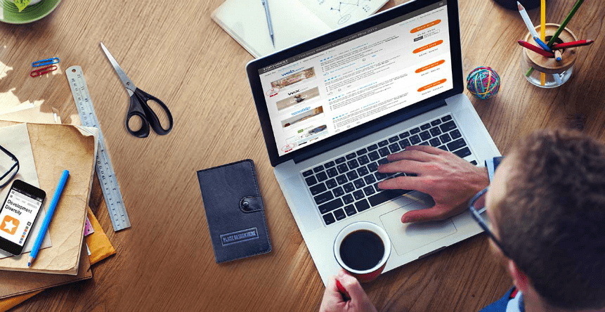 difference between web hosting and website builder
